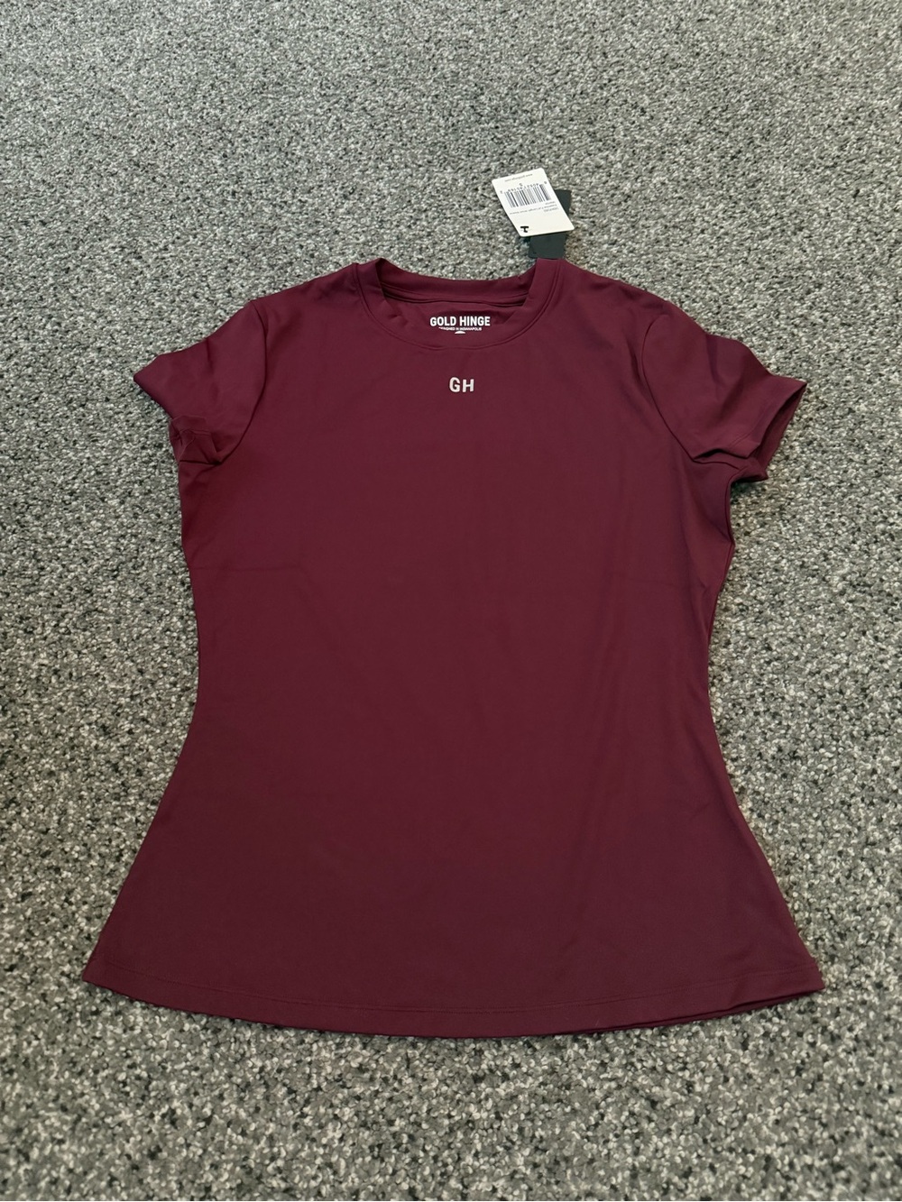 Gold Hinge Women's Short Sleeve Performance Tee - Wine